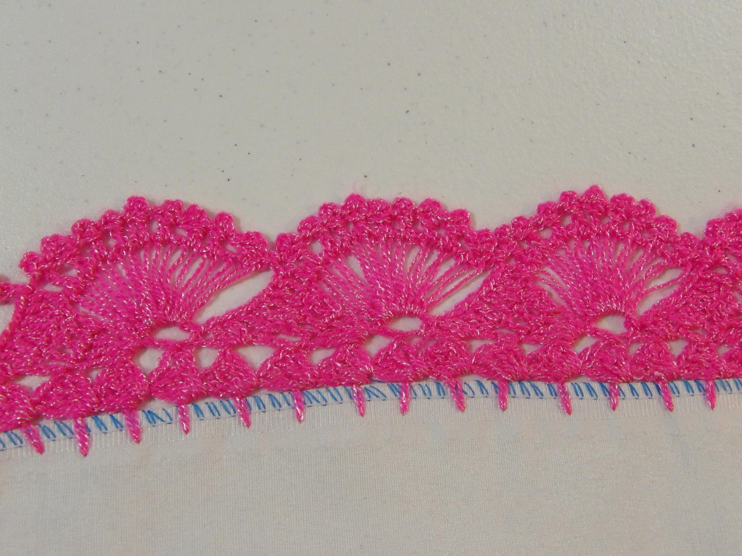 Mantel Bordado ( Pequeño ) Small Table Cloth ( Hand Embroidered )