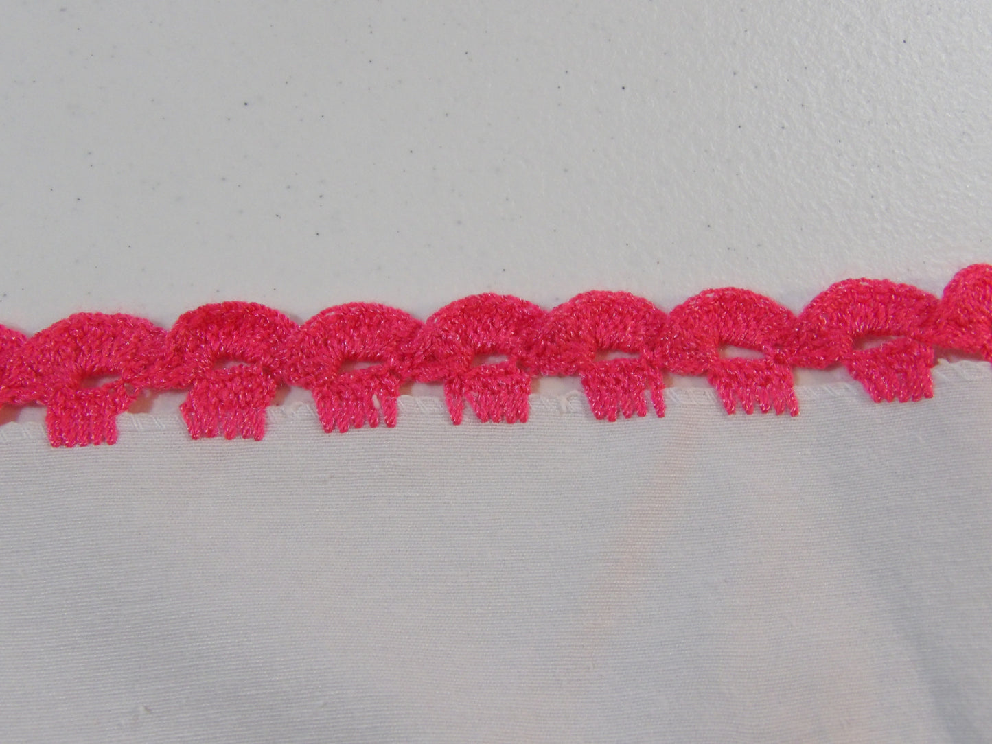 Mantel Bordado a Mano ( Mediano ) Table Cloth ( Medium- Hand Embroidered )