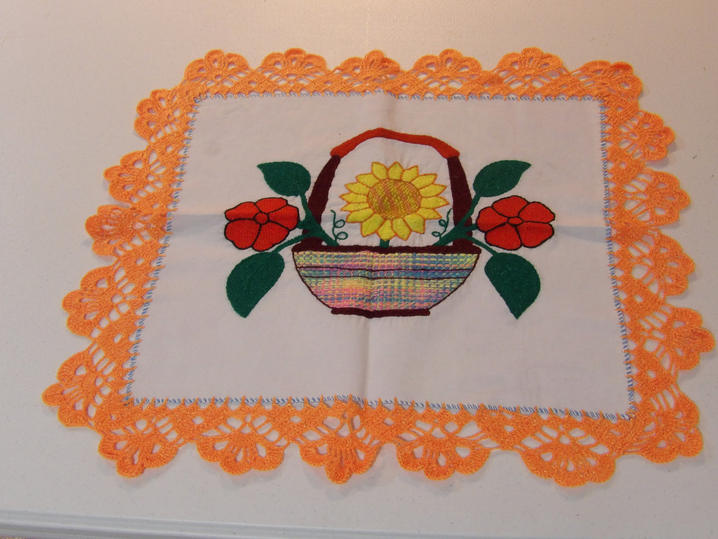 Servilletas Bordadas / Hand Embroidered Linen Cloths