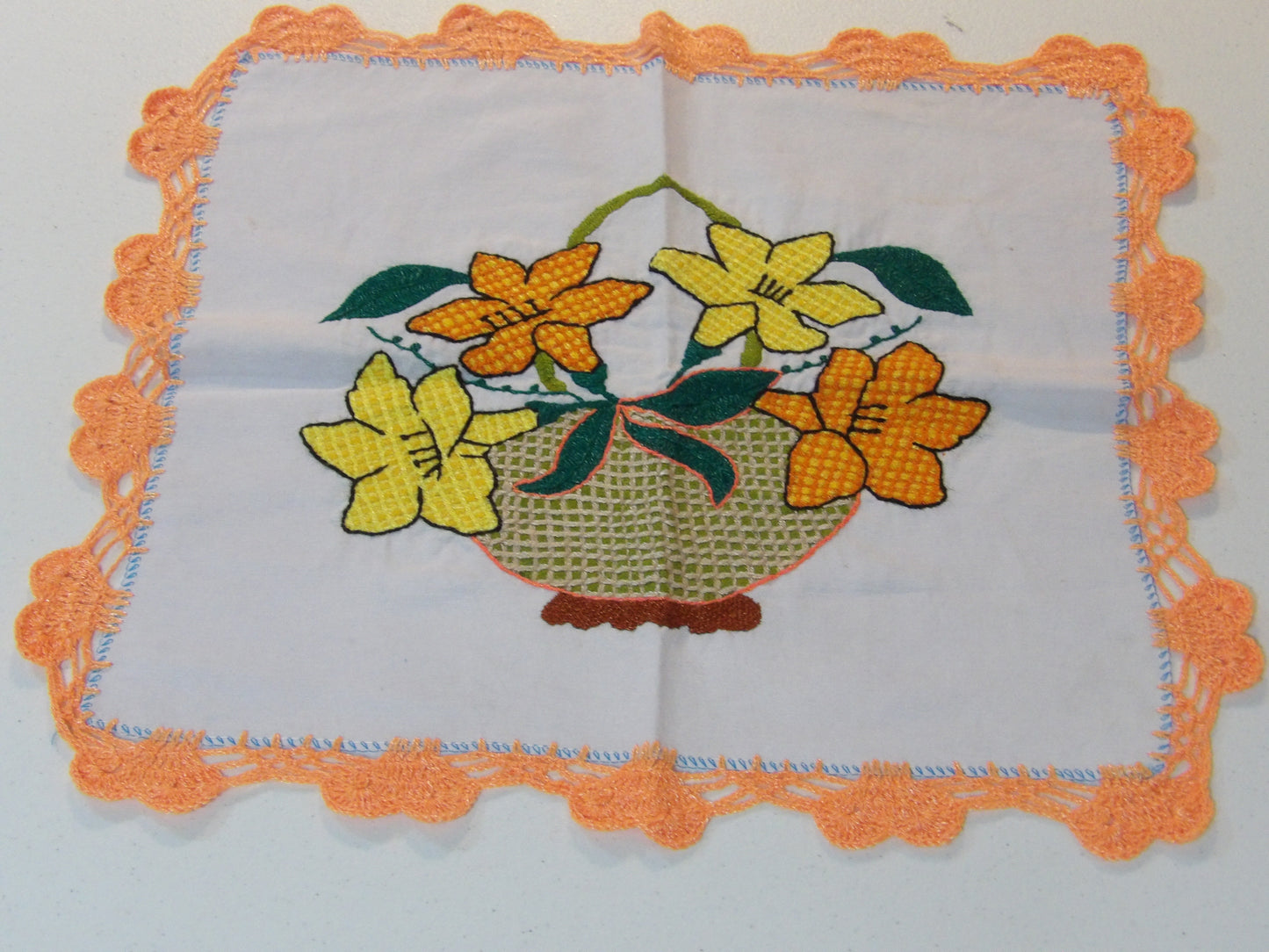 Servilletas Bordadas / Hand Embroidered Linen Cloths