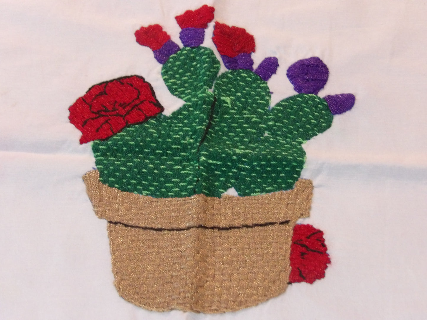 Servilletas Bordadas / Hand Embroidered Linen Cloths