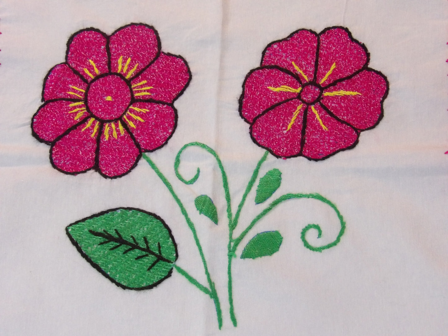 Servilletas Bordadas / Hand Embroidered Linen Cloths