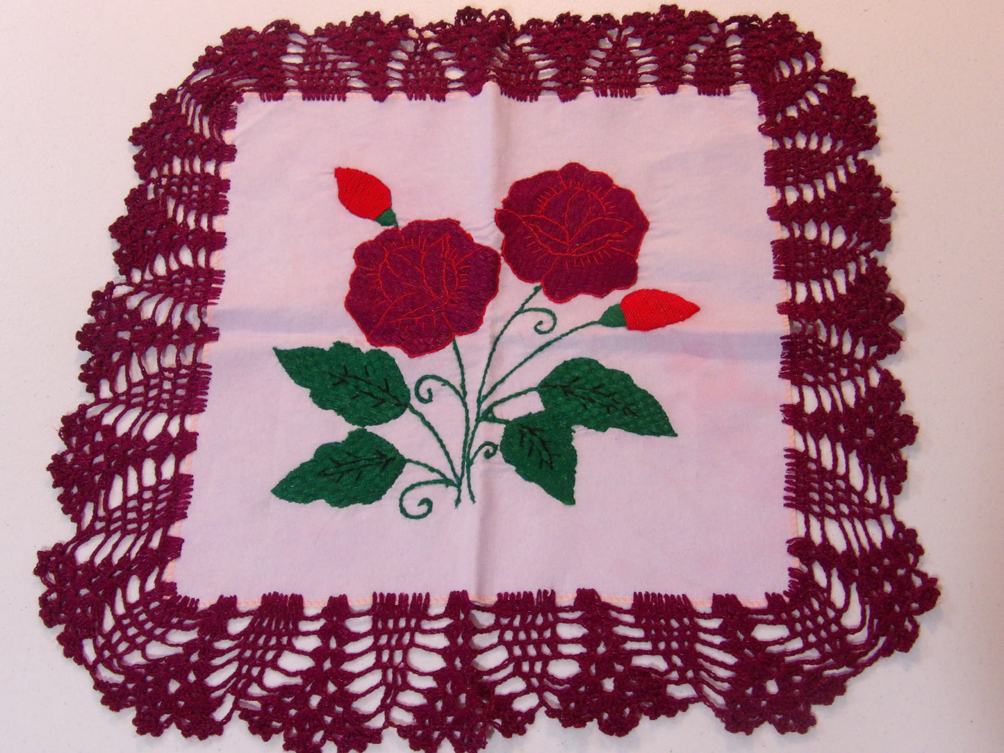 Servilletas Bordadas / Hand Embroidered Linen Cloths