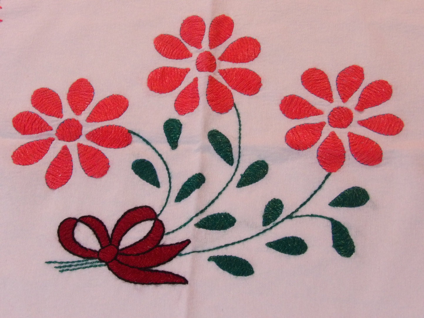 Servilletas Bordadas / Hand Embroidered Linen Cloths