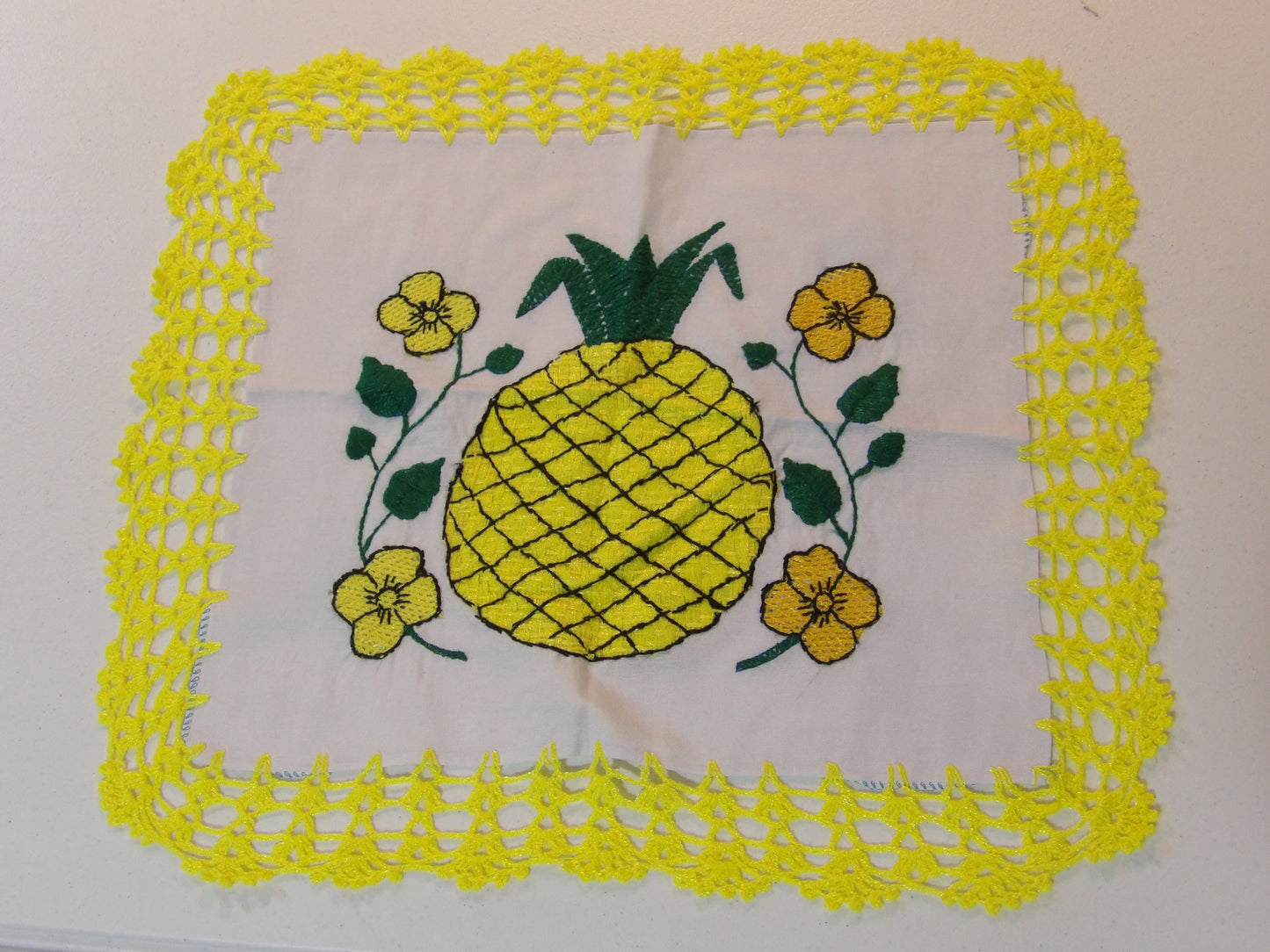 Servilletas Bordadas / Hand Embroidered Linen Cloths