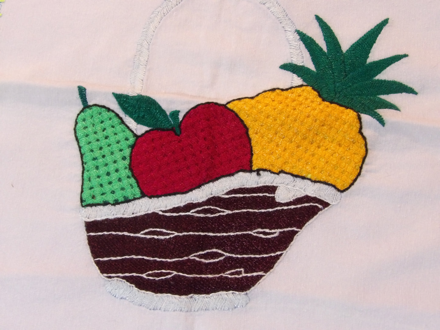 Servilletas Bordadas / Hand Embroidered Linen Cloths