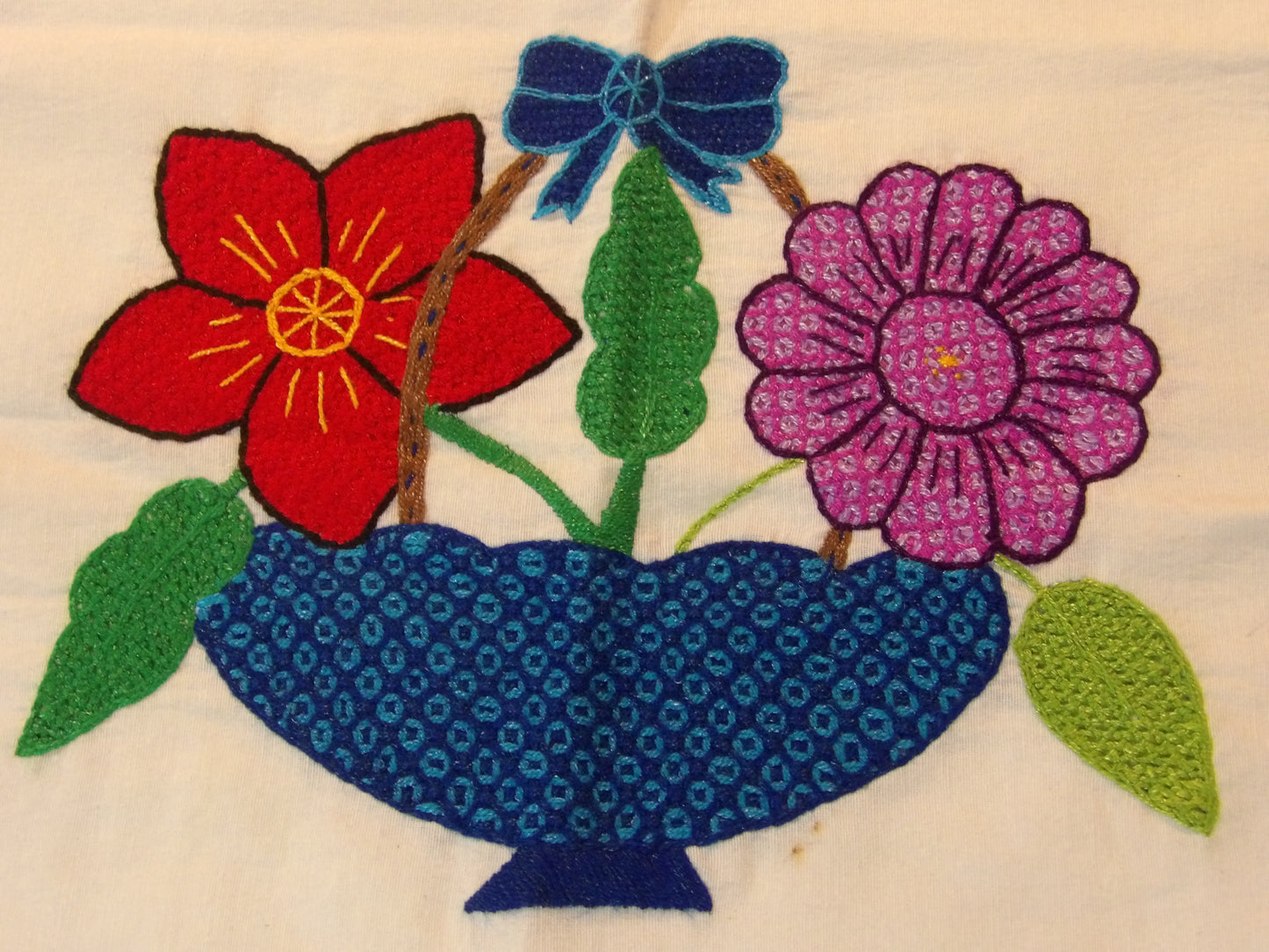 Servilletas Bordadas / Hand Embroidered Linen Cloths