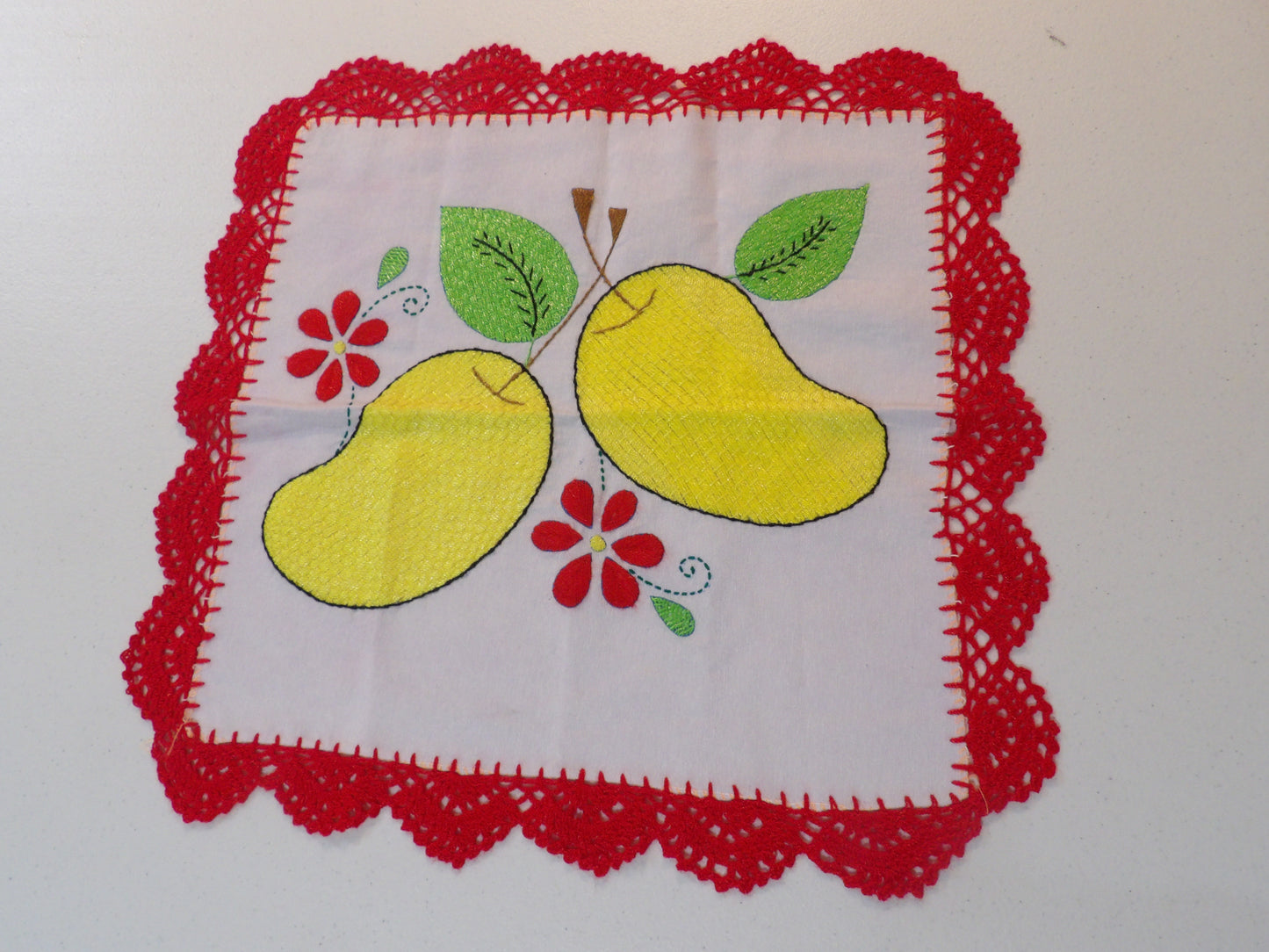 Servilletas Bordadas / Hand Embroidered Linen Cloths