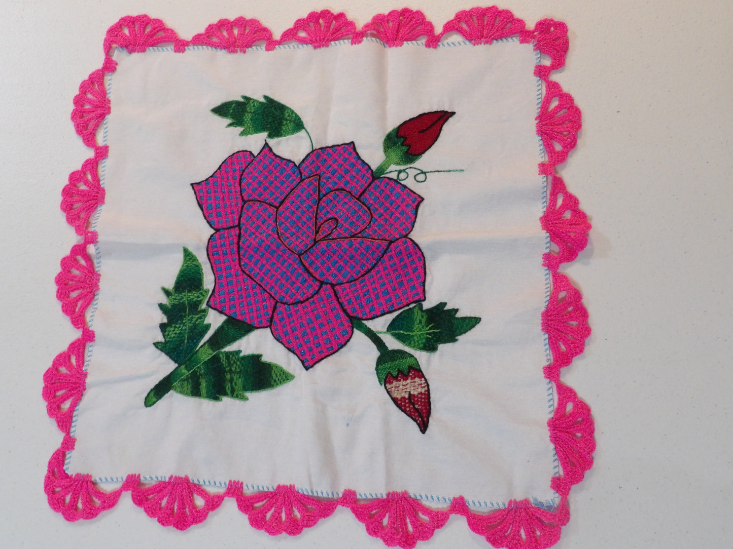 Servilletas Bordadas / Hand Embroidered Linen Cloths