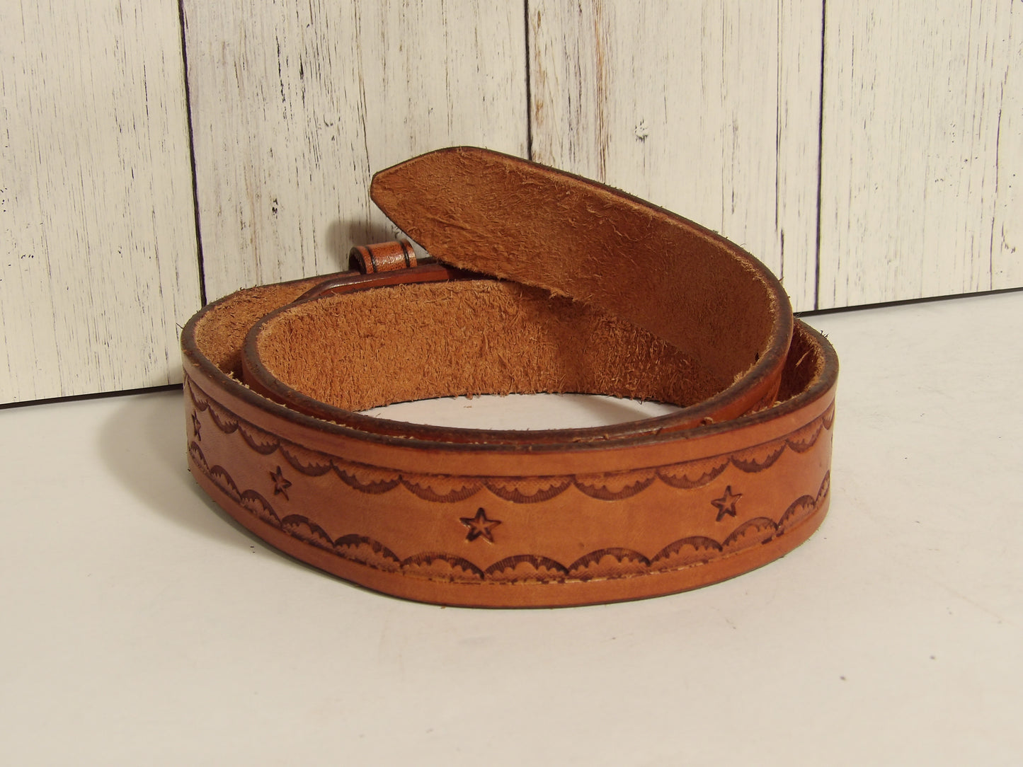 Girl Leather Belt ( Hand Stamped ) / Cinturon de piel para dama estampado