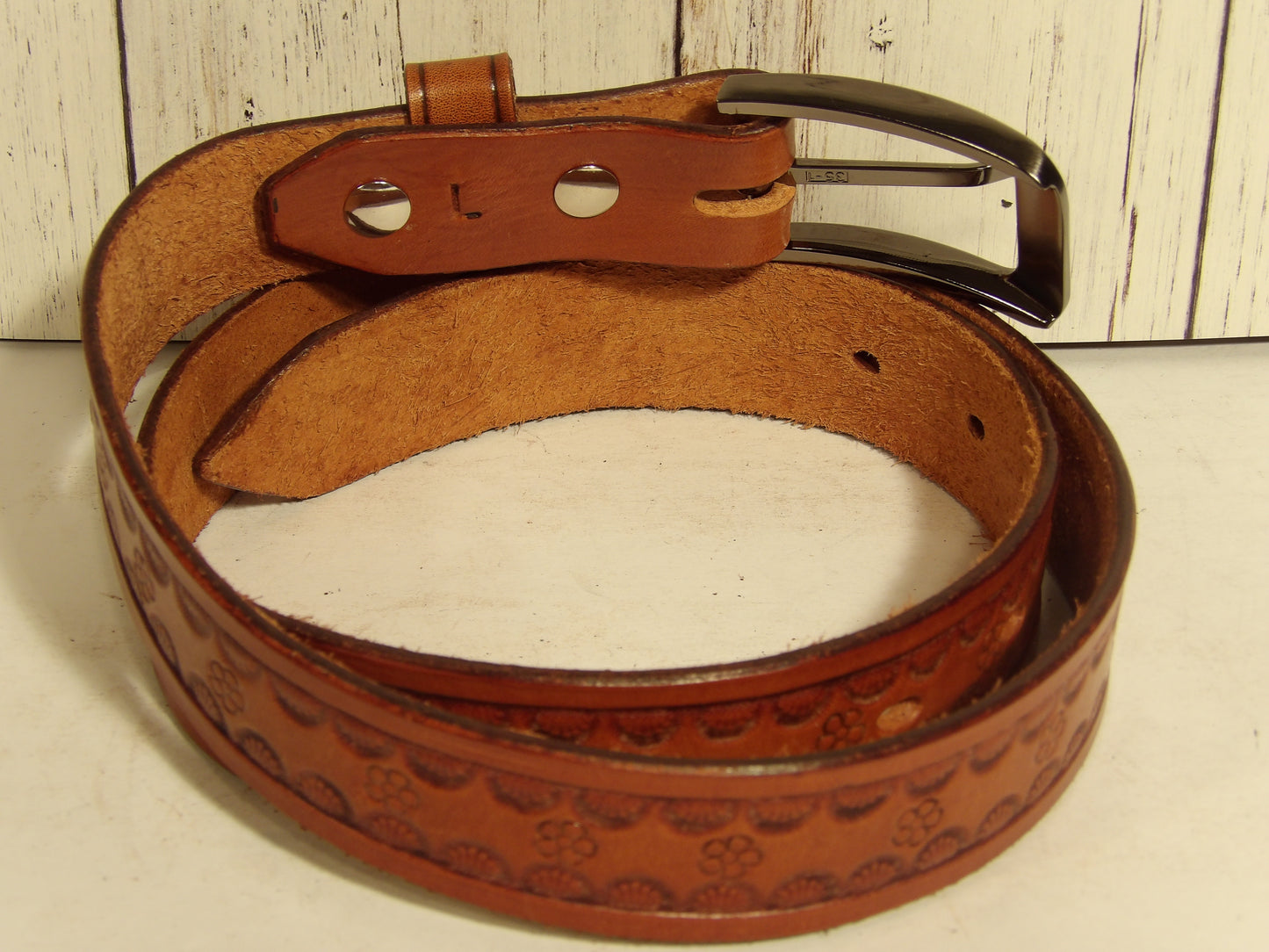 Cinturon de piel para dama/Girl leather belt ( Hand Stamped )