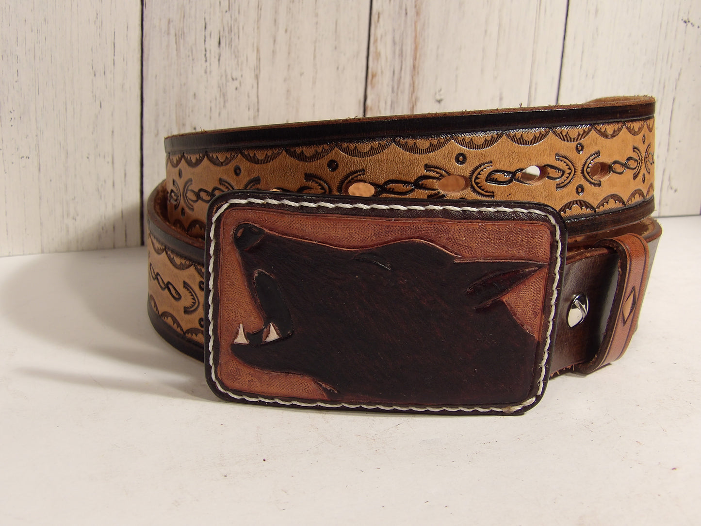 Cinturon Vaquero para hombre / Leather belt for men ( hand Stamped )