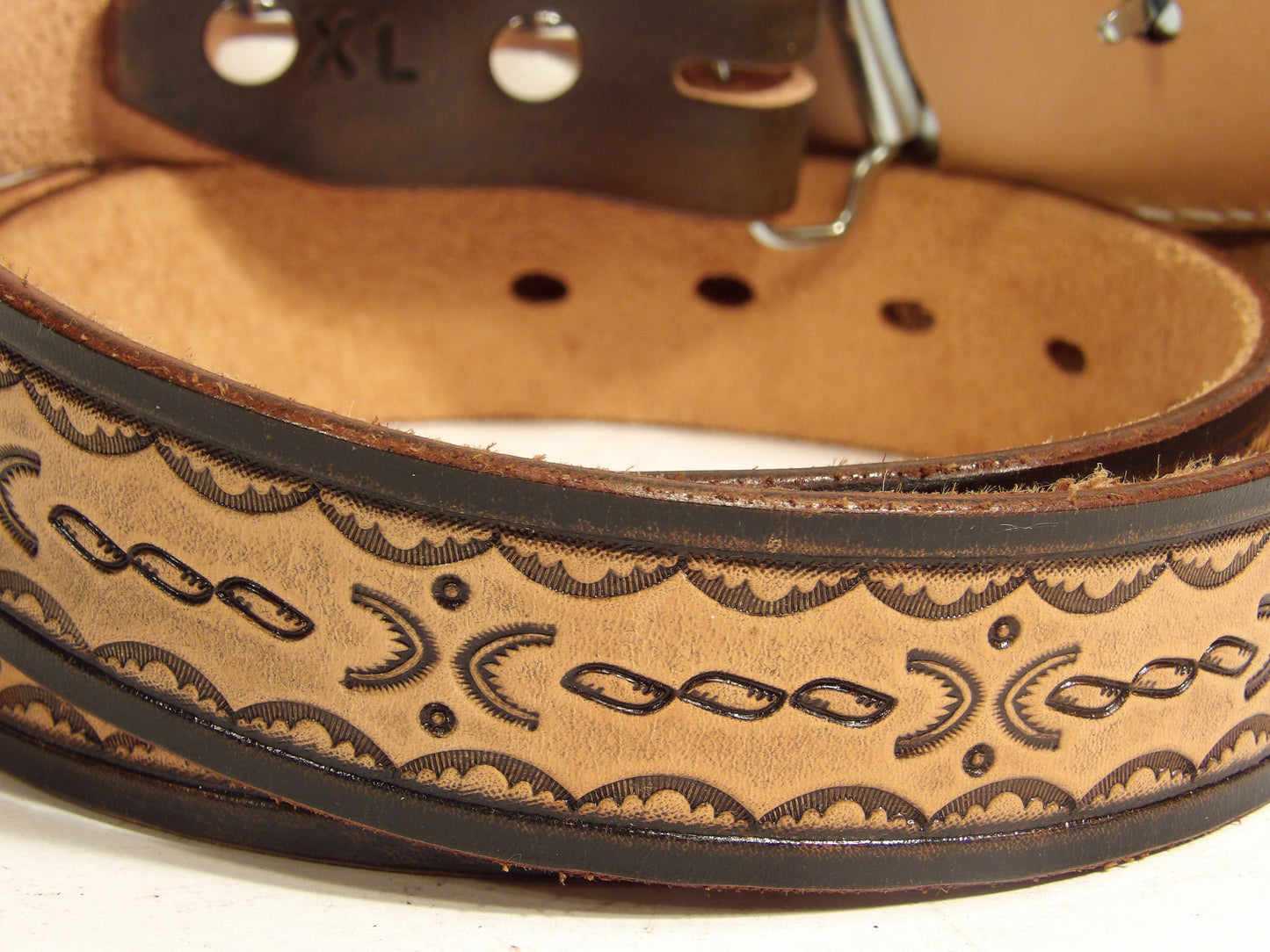 Cinturon Vaquero para hombre / Leather belt for men ( hand Stamped )