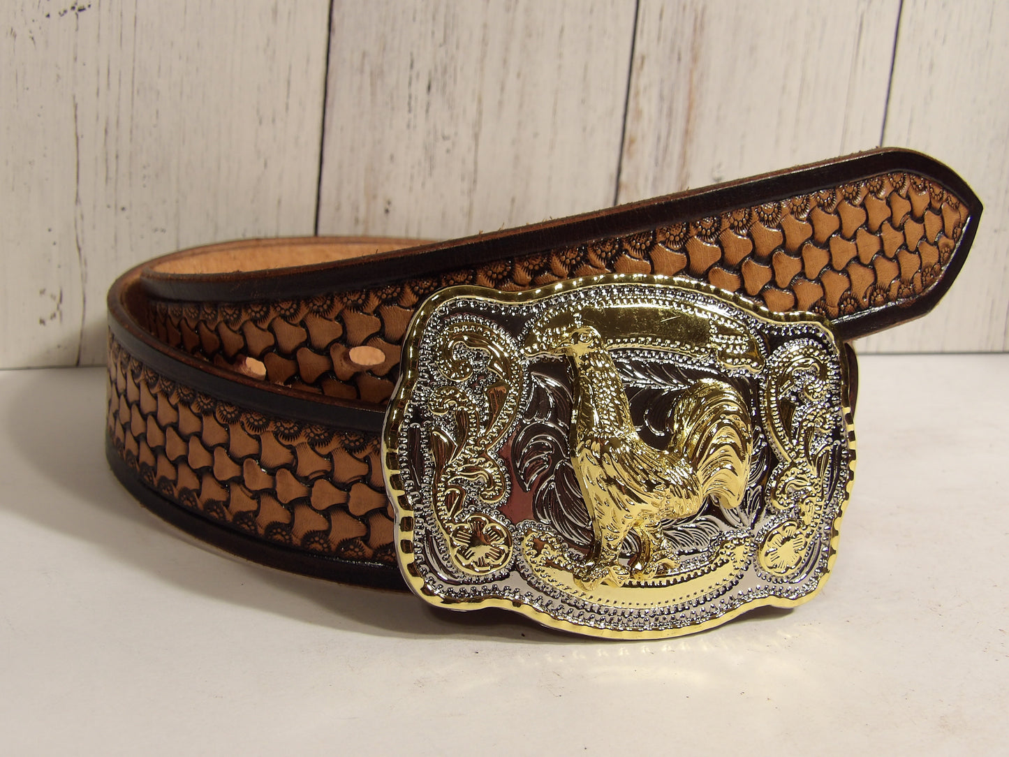 Cinturon Vaquero para Hombre / Cowboy Leather Belt ( Hand stamped )