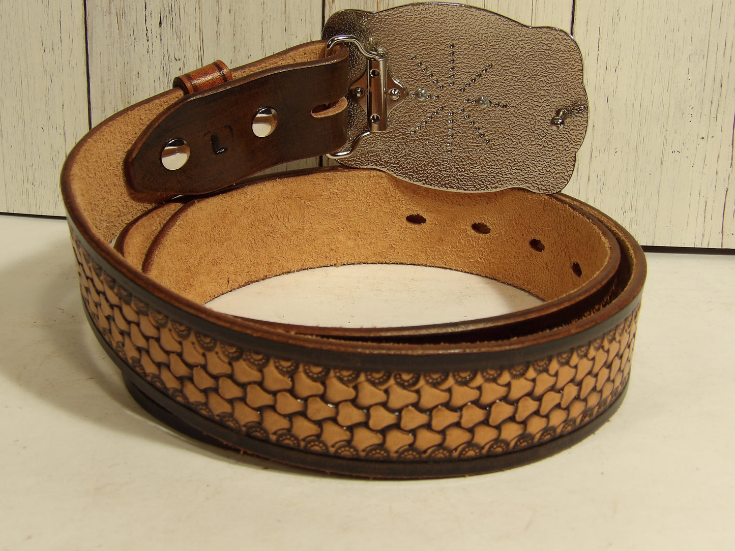 Cinturon Vaquero para Hombre / Cowboy Leather Belt ( Hand stamped )
