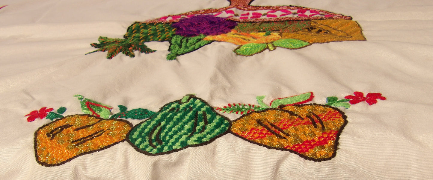 Small table cloth hand embroidered with fruit basket (mantel bordado a mano canasto de fruitas))
