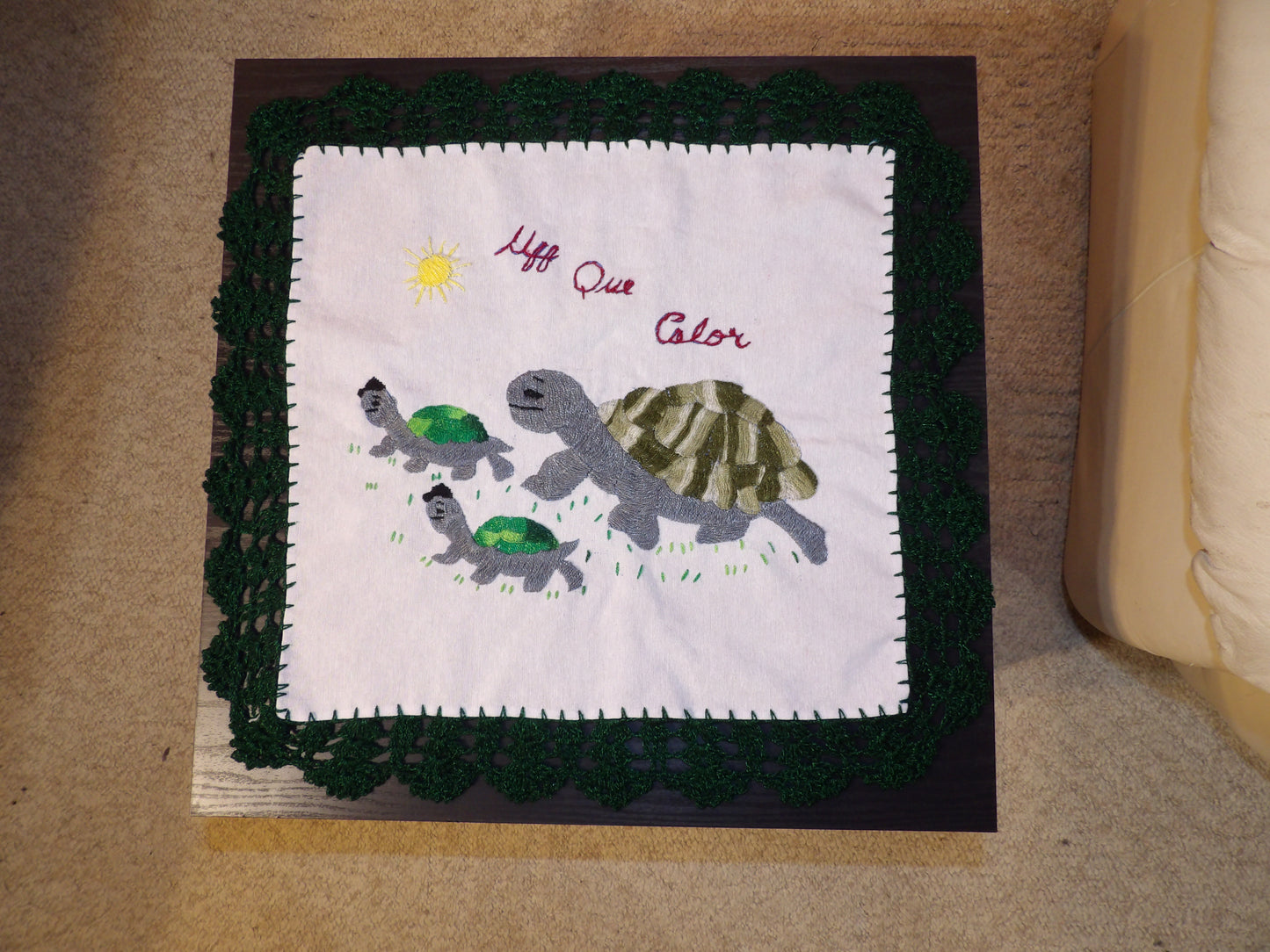 Small Mexican hand embroidered linen cloth, Mexican napkins (Servilletas bordadas a mano)