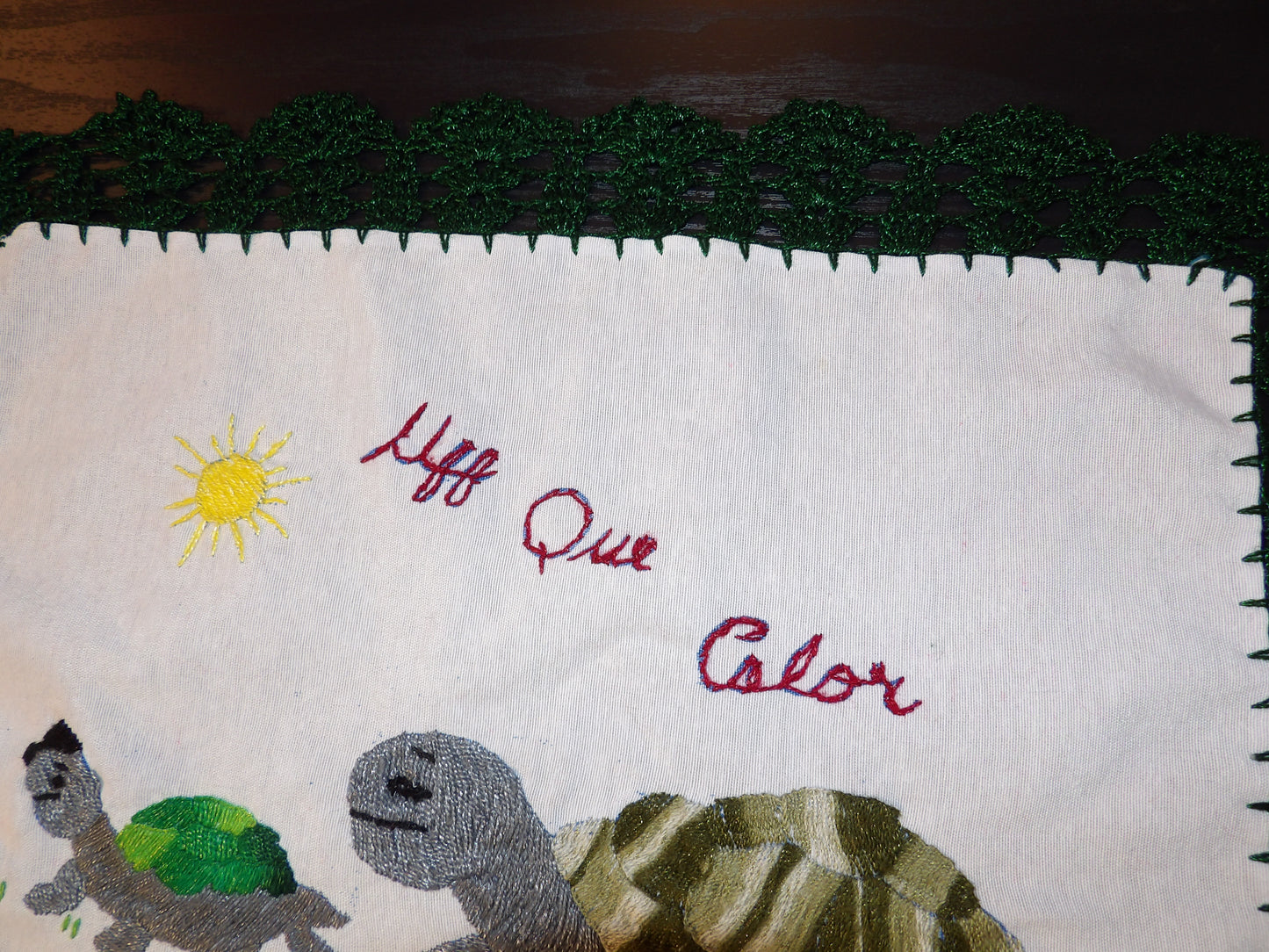 Small Mexican hand embroidered linen cloth, Mexican napkins (Servilletas bordadas a mano)