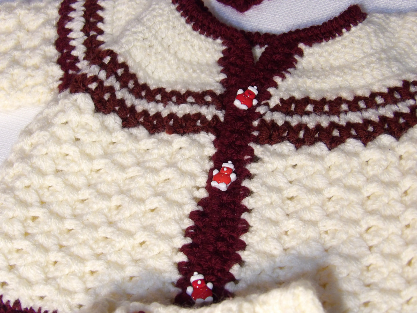 Handmade baby outfit (Trajecito para bebe tejido a mano)