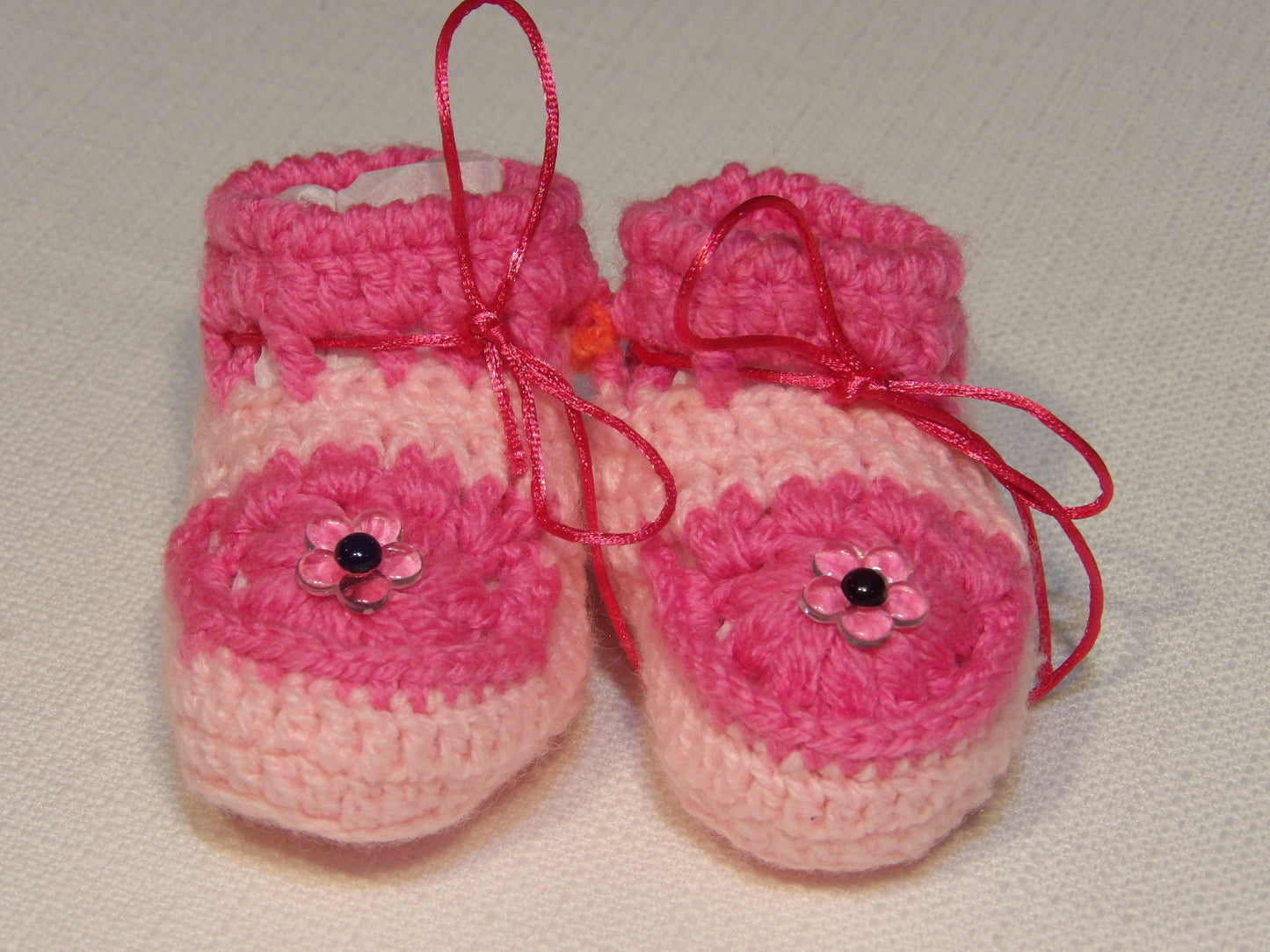 Handmade baby shoes (zapatitos de bebe tejidos a mano)