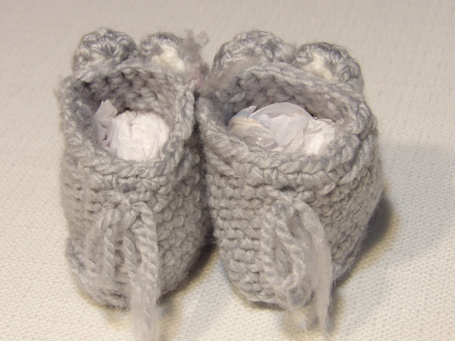Handmade baby shoes (zapatitos de bebe tejidos a mano)